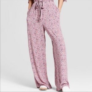 Xhilaration Mauve Floral WideLeg Hight Waist Pants